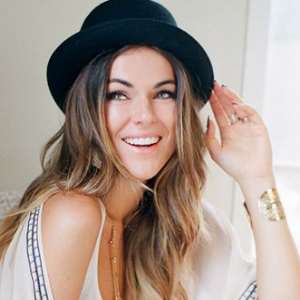 Serinda Swan